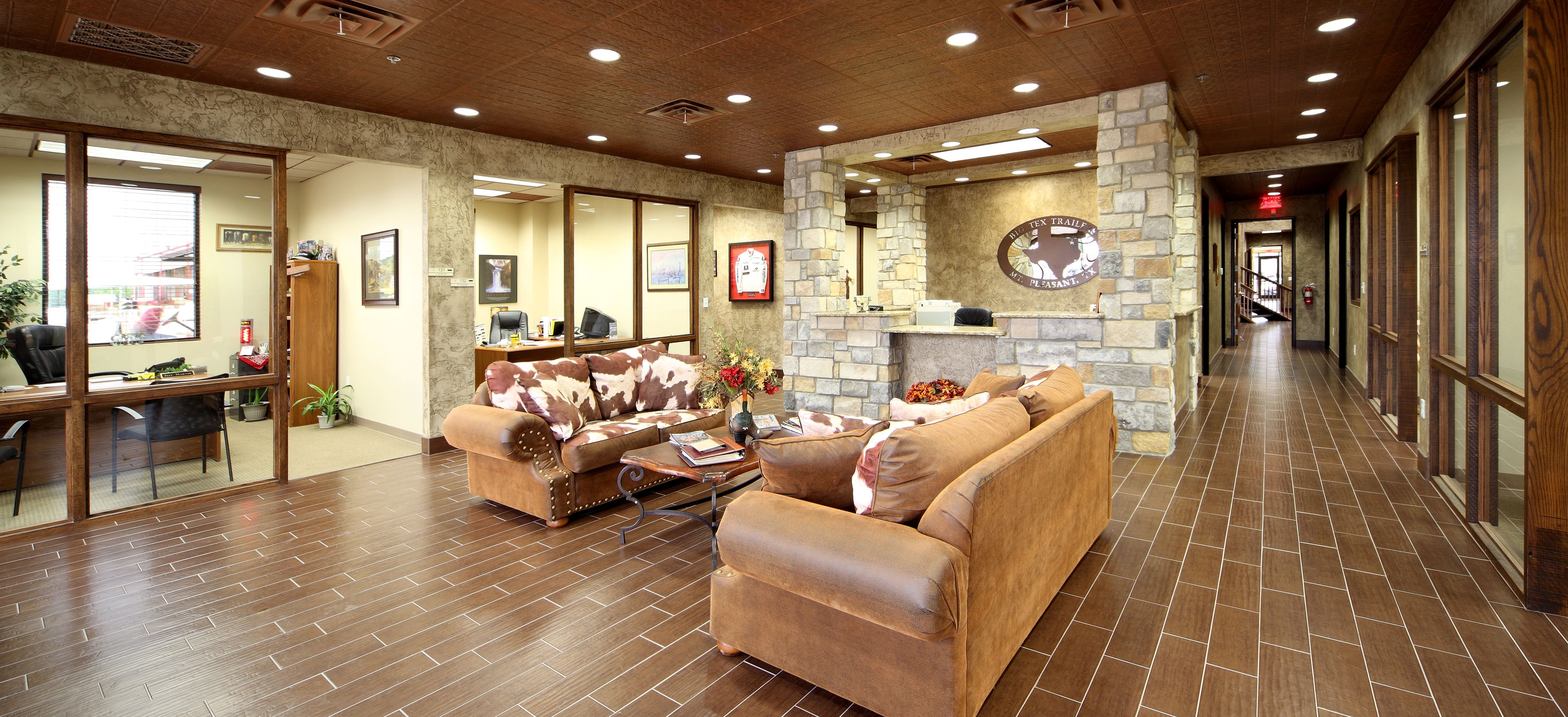 Joe Crews Architect – Big Tex Trailers Corporate HQ lobby interior